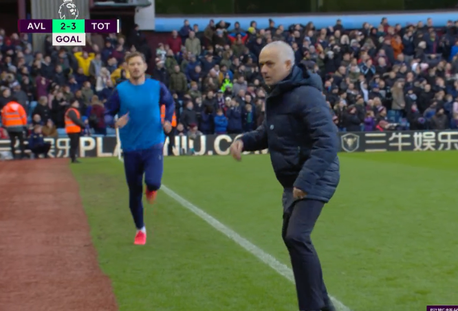  富勒姆防守反击教科书，米神单刀赴会绝杀西汉姆联取关键分